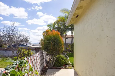 Exterior - 10129 Shaggybark Dr, Santee, CA 92071 photo 9 of 11