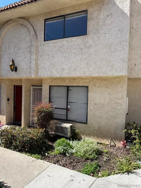 5702 Bates St #19, San Diego, CA 92115
