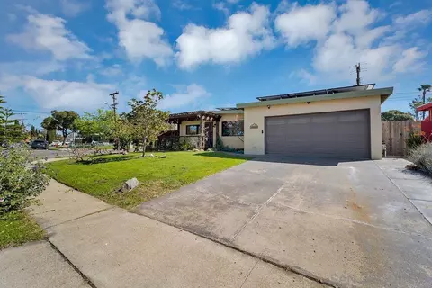 4691 Coconino Way, San Diego, CA 92117