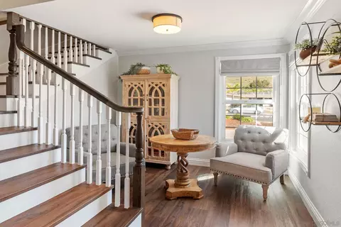 Entry Way - 13736 Tobiasson Rd, Poway, CA 92064 photo 2 of 4
