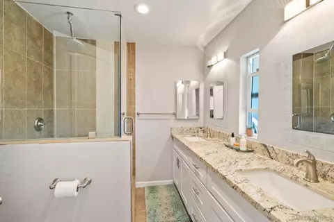 Bath - 8607 Carlton Oaks Dr, Santee, CA 92071 photo 2 of 3