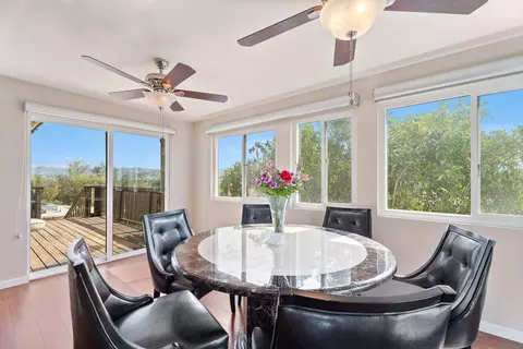 Dining - 644 Eldorado Dr, Escondido, CA 92025 photo 2 of 3
