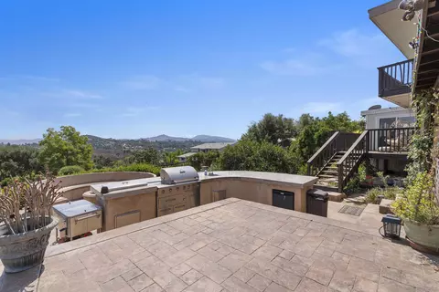 Exterior - 644 Eldorado Dr, Escondido, CA 92025 photo 4 of 8
