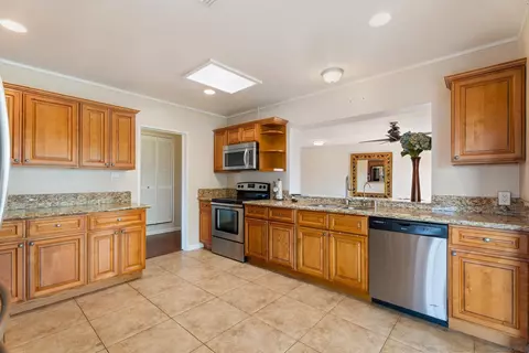 Kitchen - 644 Eldorado Dr, Escondido, CA 92025 photo 3 of 3