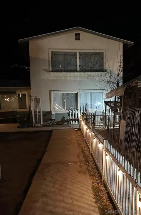 14411 Olde Highway 80, El Cajon, CA 92021