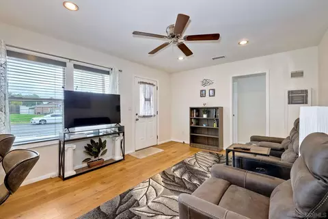 9410 Pike Rd, Santee, CA 92071 photo 7