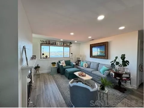 Living - 6522 Corte Montecito, Carlsbad, CA 92009 photo 2 of 3