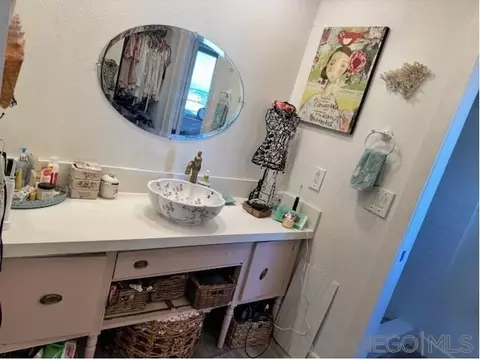 Bath - 6522 Corte Montecito, Carlsbad, CA 92009 photo 1 of 4