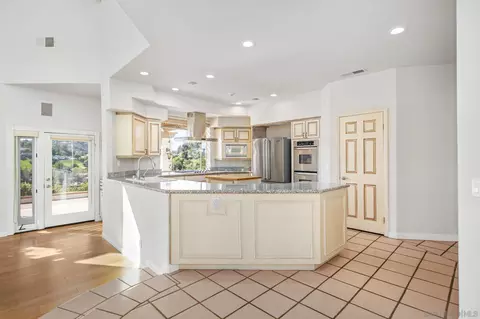 Kitchen - 4489 Fallsbrae Rd, Fallbrook, CA 92028 photo 1 of 3