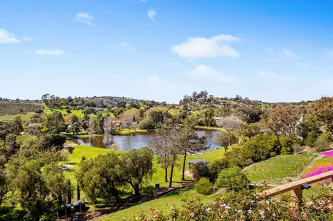 View/Area - 4489 Fallsbrae Rd, Fallbrook, CA 92028 photo 6 of 6