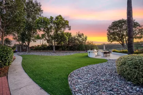 Exterior - 4489 Fallsbrae Rd, Fallbrook, CA 92028 photo 3 of 11