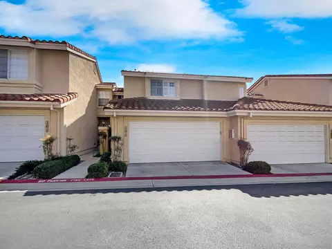 11018 Creekbridge Pl, San Diego, CA 92128