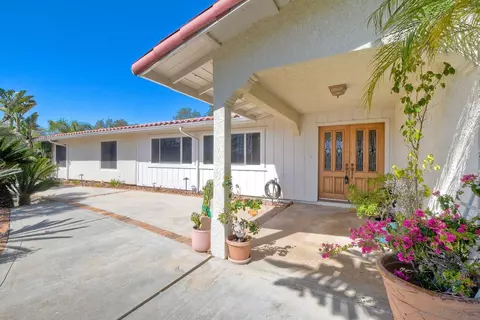 13940 Northcrest Ln, Poway, CA 92064 photo 3