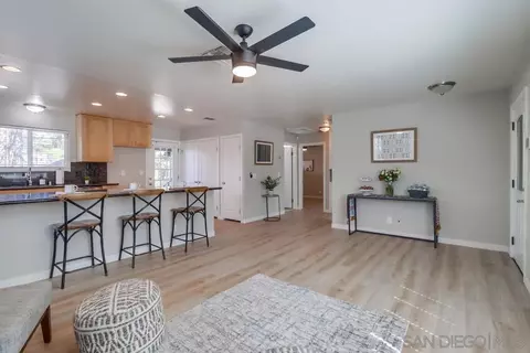 8844 Greenview Pl, Spring Valley, CA 91977 photo 5