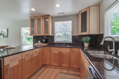 8844 Greenview Pl, Spring Valley, CA 91977 photo 29