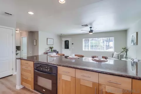 8844 Greenview Pl, Spring Valley, CA 91977 photo 30