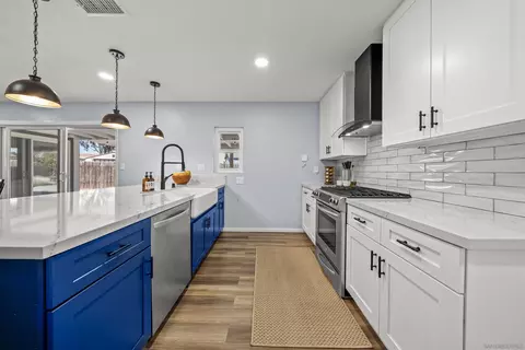 Kitchen - 12834 Orpha Ct, Poway, CA 92064 photo 5 of 8