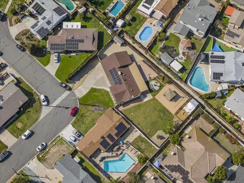 View/Area - 12834 Orpha Ct, Poway, CA 92064 photo 4 of 6