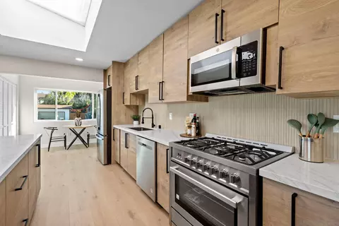 10104 Cristobal Dr, Spring Valley, CA 91977 photo 15