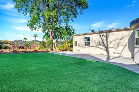 10104 Cristobal Dr, Spring Valley, CA 91977 photo 43