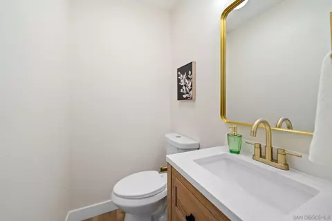 10104 Cristobal Dr, Spring Valley, CA 91977 photo 33