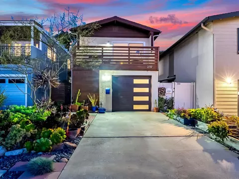 2737 Erie St, San Diego, CA 92117