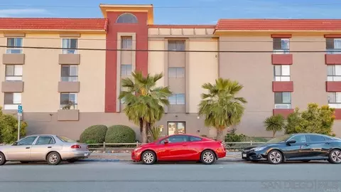 3535 Monroe Ave #6, San Diego, CA 92116