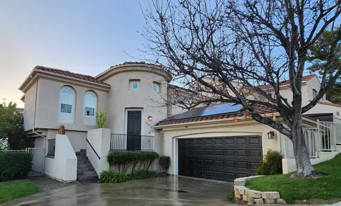 10474 Miracle Waters Ct, Spring Valley, CA 91977