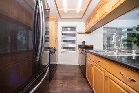 Kitchen - 1111 Arbor Ln, San Marcos, CA 92069 photo 2 of 2