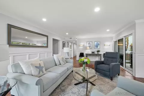 Living - 1522 Ynez Pl, Coronado, CA 92118 photo 4 of 7
