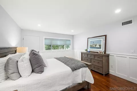 Bedroom - 1522 Ynez Pl, Coronado, CA 92118 photo 2 of 5