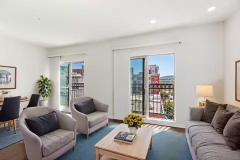 450 J St #6251, San Diego, CA 92101