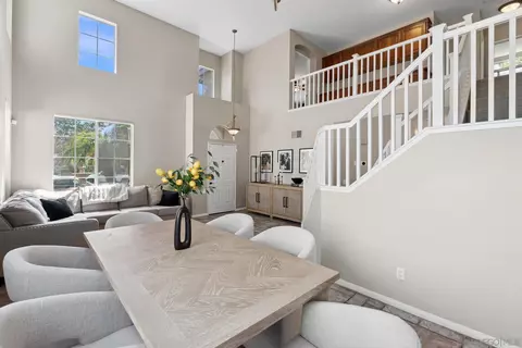Dining - 43016 Calle Reva, Temecula, CA 92592 photo 2 of 3