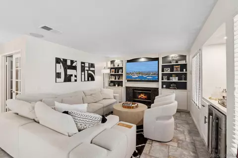 Living - 43016 Calle Reva, Temecula, CA 92592 photo 5 of 5