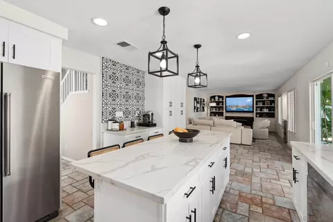 Kitchen - 43016 Calle Reva, Temecula, CA 92592 photo 2 of 5