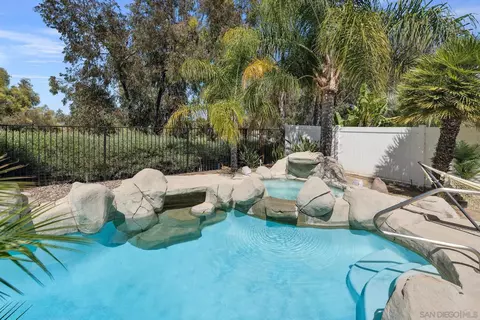 Exterior - 43016 Calle Reva, Temecula, CA 92592 photo 8 of 12
