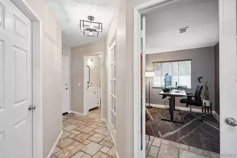 Entry Way - 43016 Calle Reva, Temecula, CA 92592 photo 2 of 4