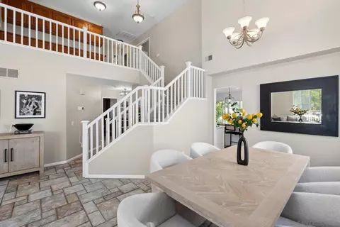 Dining - 43016 Calle Reva, Temecula, CA 92592 photo 3 of 3