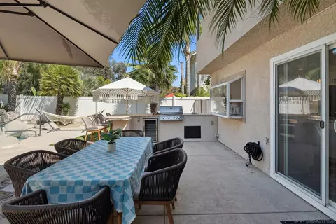 Exterior - 43016 Calle Reva, Temecula, CA 92592 photo 2 of 12