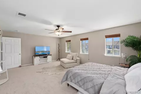Bedroom - 43016 Calle Reva, Temecula, CA 92592 photo 5 of 9