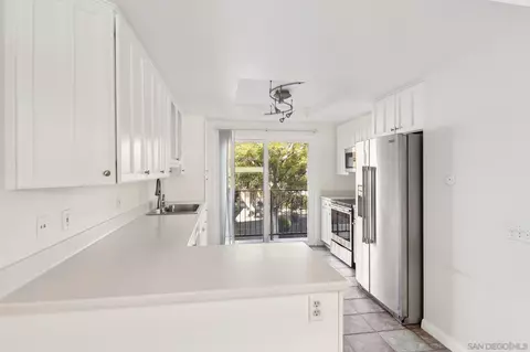 7807 Hummingbird Ln, San Diego, CA 92123