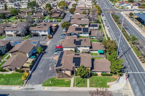 View/Area - 9914 N Magnolia Ave, Santee, CA 92071 photo 4 of 9