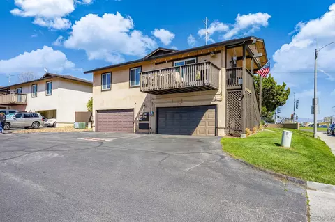 Exterior - 9914 N Magnolia Ave, Santee, CA 92071 photo 6 of 9