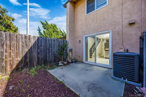 Exterior - 9914 N Magnolia Ave, Santee, CA 92071 photo 3 of 9