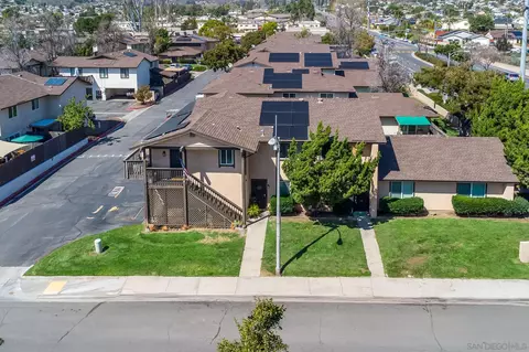 View/Area - 9914 N Magnolia Ave, Santee, CA 92071 photo 2 of 9