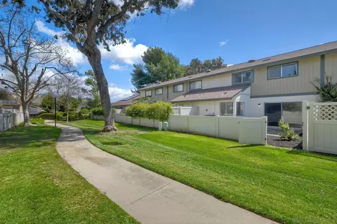216 Crestview Gln, Escondido, CA 92026 photo 30