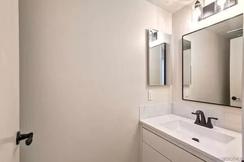 216 Crestview Gln, Escondido, CA 92026 photo 18