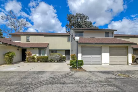 216 Crestview Gln, Escondido, CA 92026 photo 3