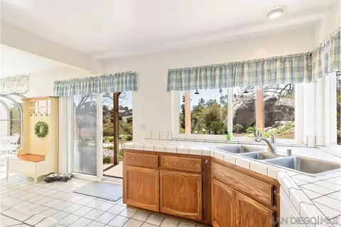 2877 Polk Rd, Alpine, CA 91901 photo 11