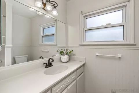 Bath - 8631 Sands Ave, Riverside, CA 92504 photo 1 of 3